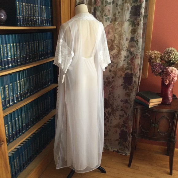 Long White Gown and Gossamer Robe Bridal Set - Picture 4 of 15